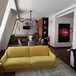 City Center Apt With Elevator Your Office Inlisbon